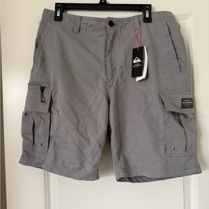 Quiksilver Men's Cargo Shorts in Light Gray
